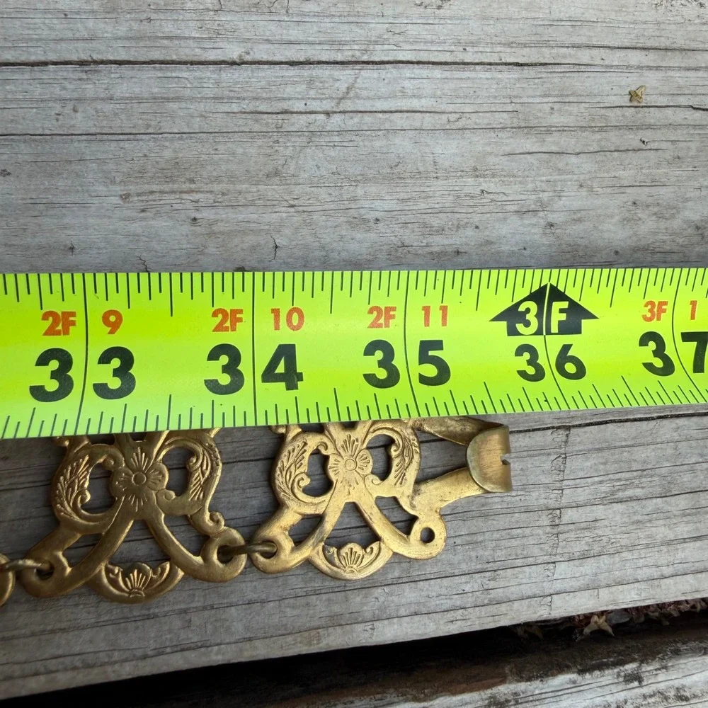 Vintage Filigree Metal Chain Belt Womens Gold Tone Ornate Urn Buckle 35.5 Inch